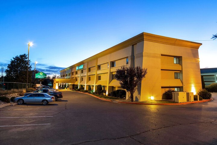 Hotel 5 of 31