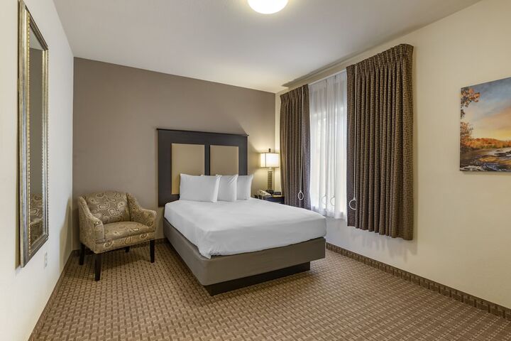 Room 18 of 26