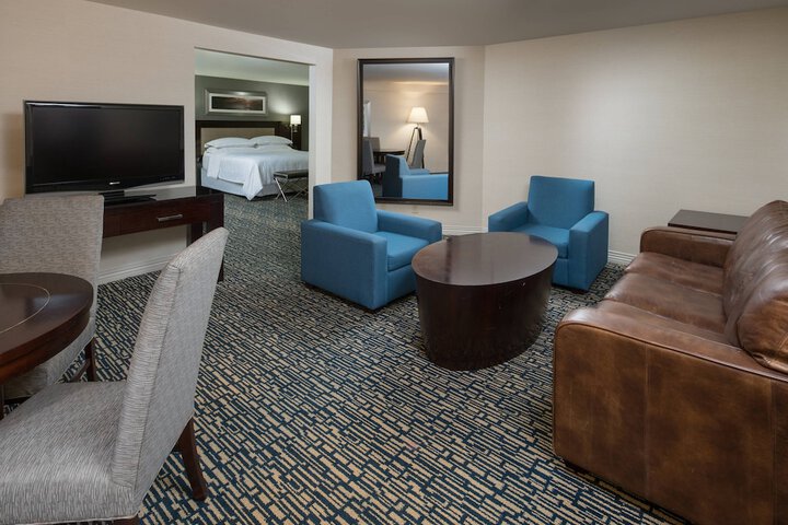 Room 26 of 45