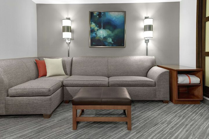 Room 18 of 42