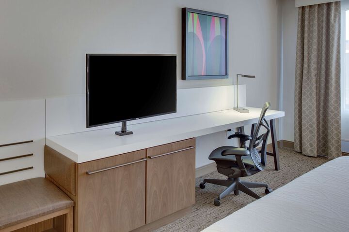 Room 20 of 39