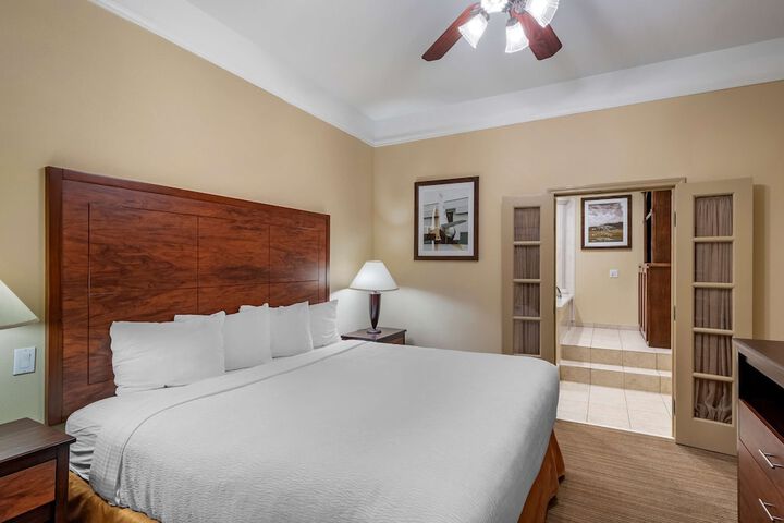 Room 12 of 39