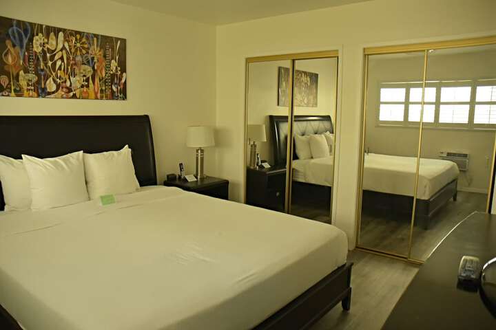 Room 49 of 79