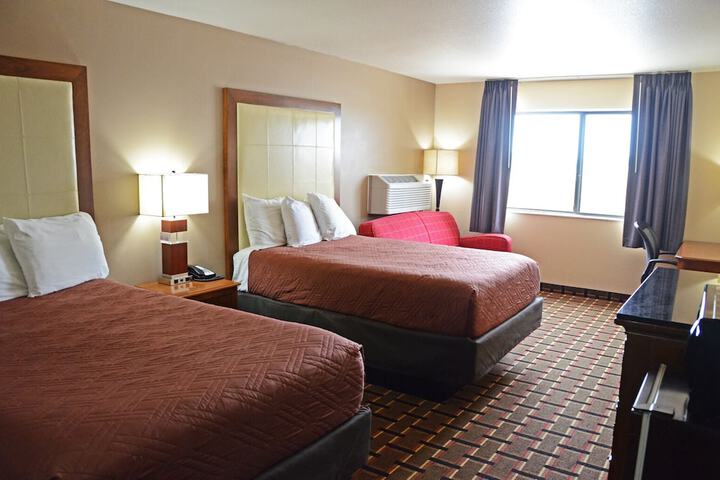 Room 35 of 65