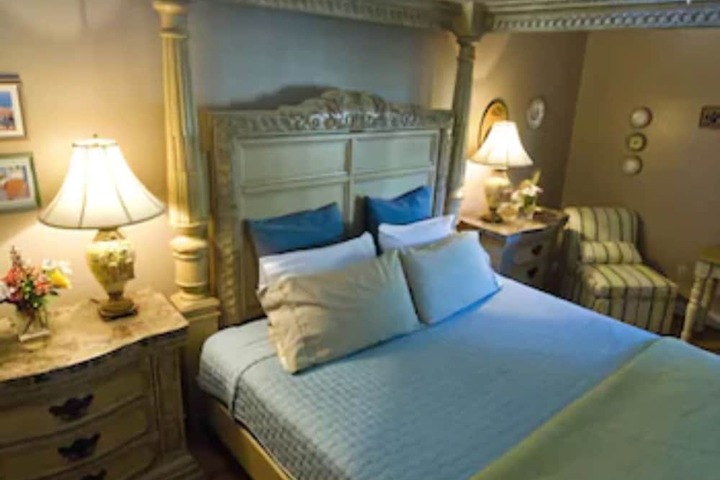 Florida House Inn