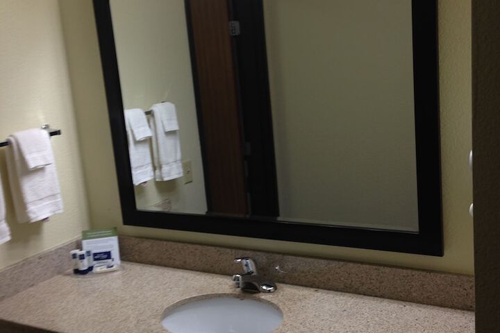 AmericInn by Wyndham Elkhorn Near Lake Geneva