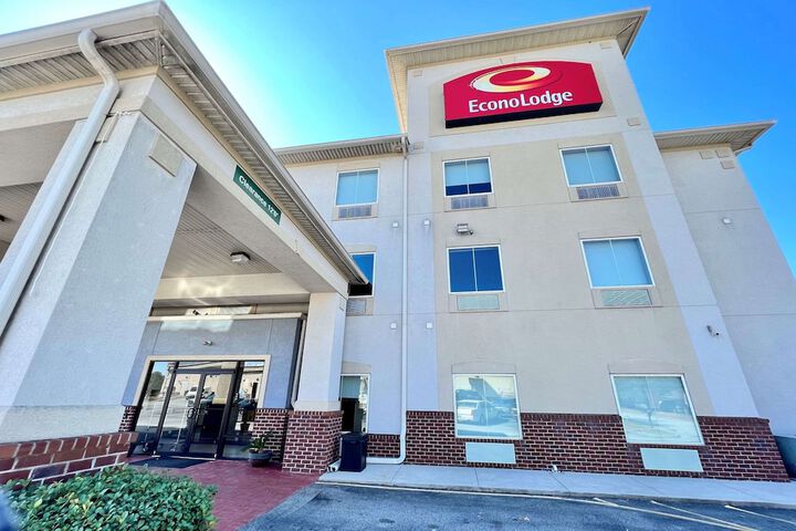Hotel 2 of 47