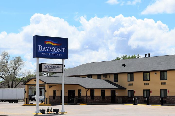 Baymont by Wyndham Pierre