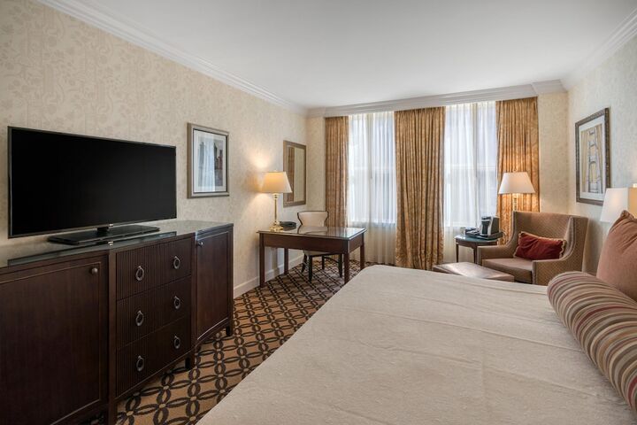 Room 106 of 155