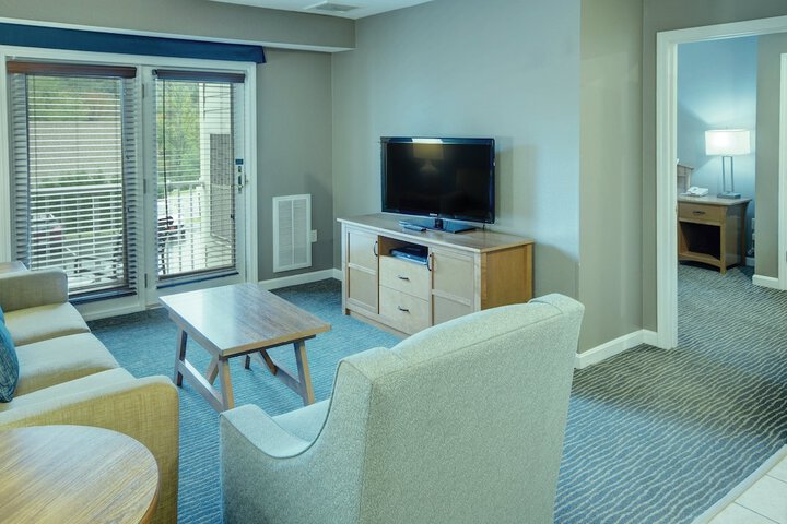 Room 51 of 89