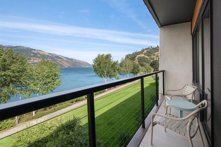 Best Western Plus Hood River Inn