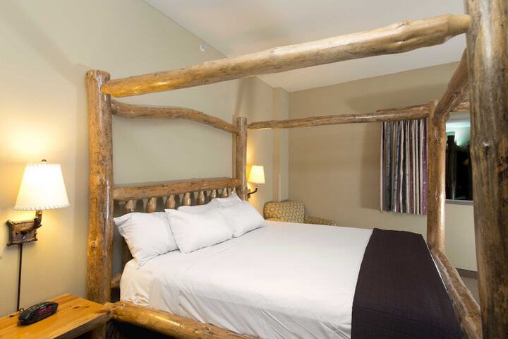Great Wolf Lodge Grand Mound