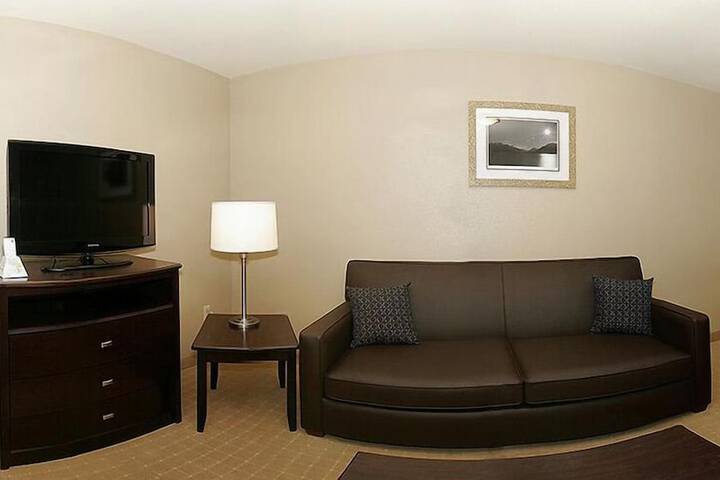 Room 26 of 53