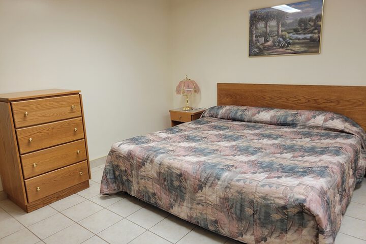 Room 15 of 48