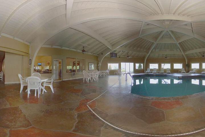 Pool 2 of 25