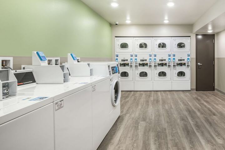 WoodSpring Suites Gurnee - Chicago