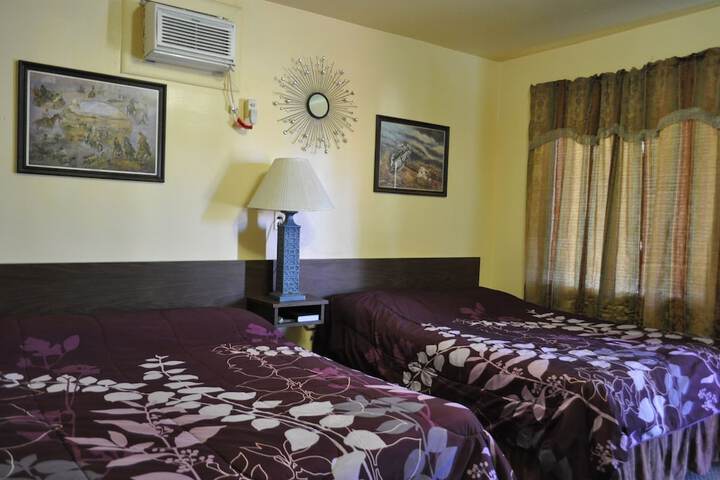 Western Motel