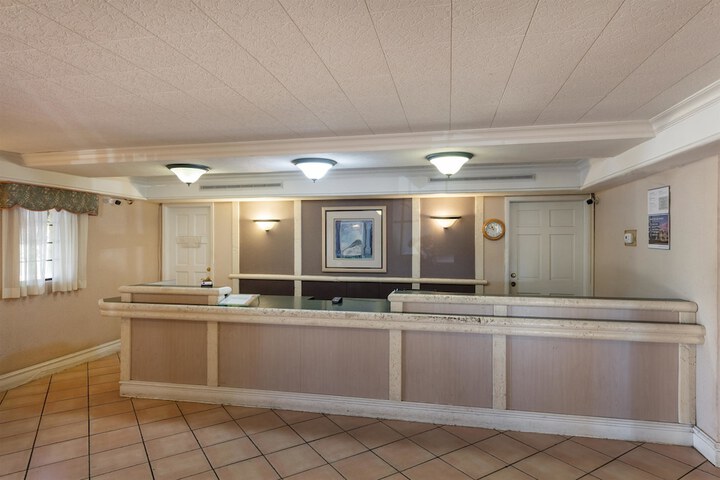 Hotel Interior 14 of 34