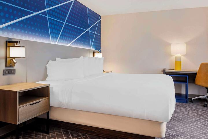 Comfort Inn & Suites Rapid City near Mt. Rushmore