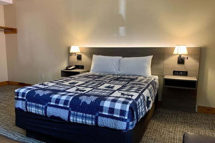 Room 21 of 43