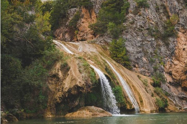 Cedarvale Cabins at Turner Falls