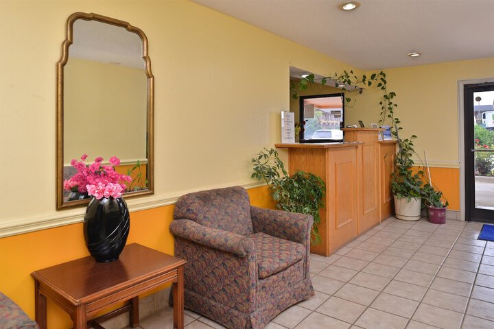 Americas Best Value Inn & Suites Albemarle