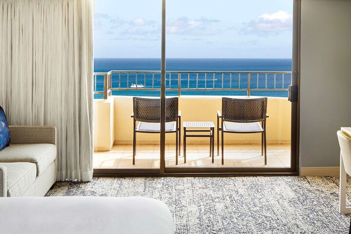 Hilton Hawaiian Village Waikiki Beach Resort
