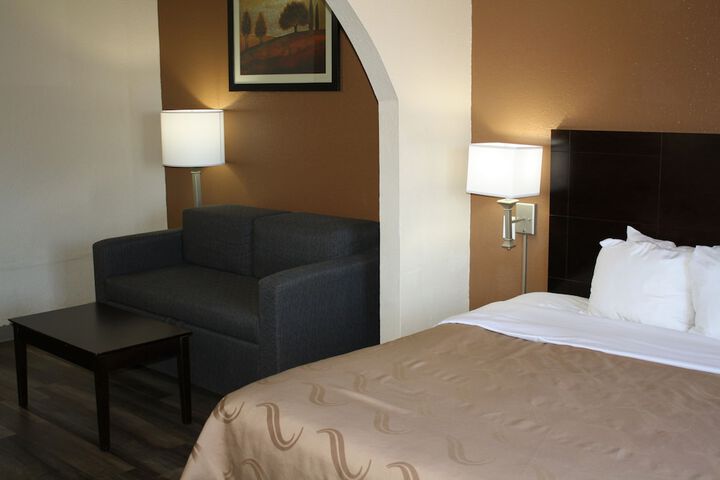Room 18 of 129