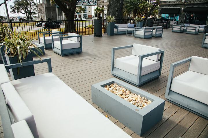 Sundeck 70 of 71