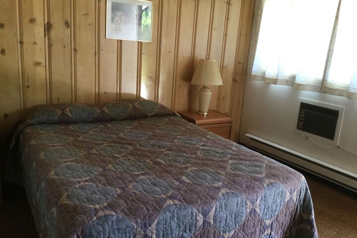 Cedars Motel