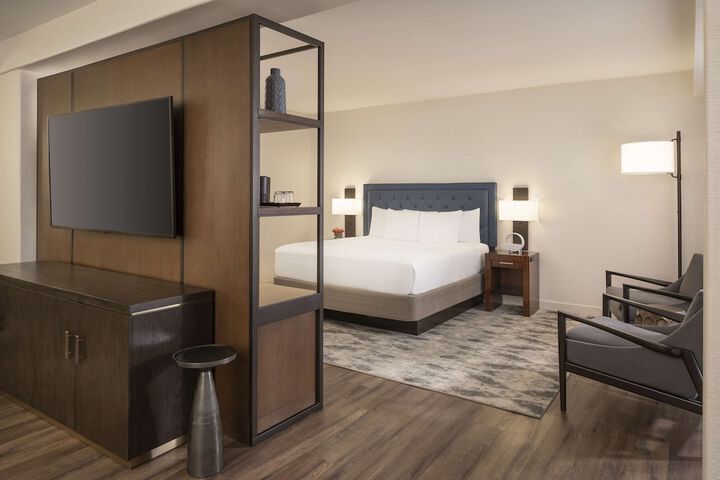 Room 42 of 66