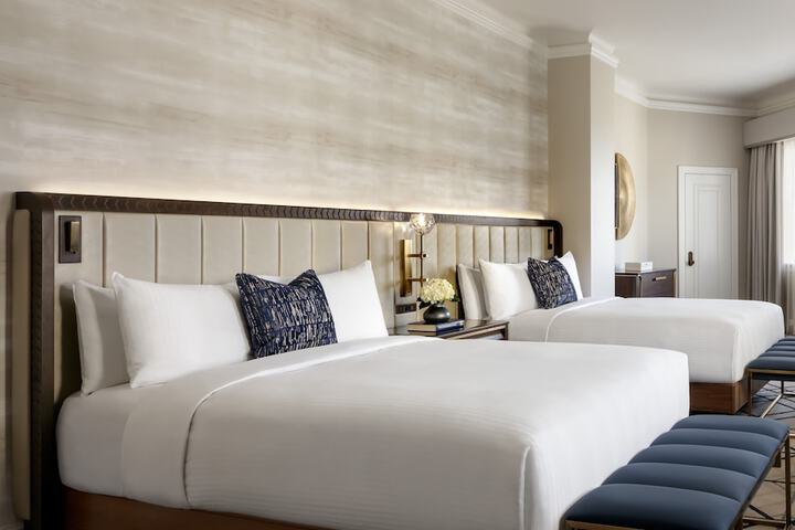 Fairmont Hotel Macdonald