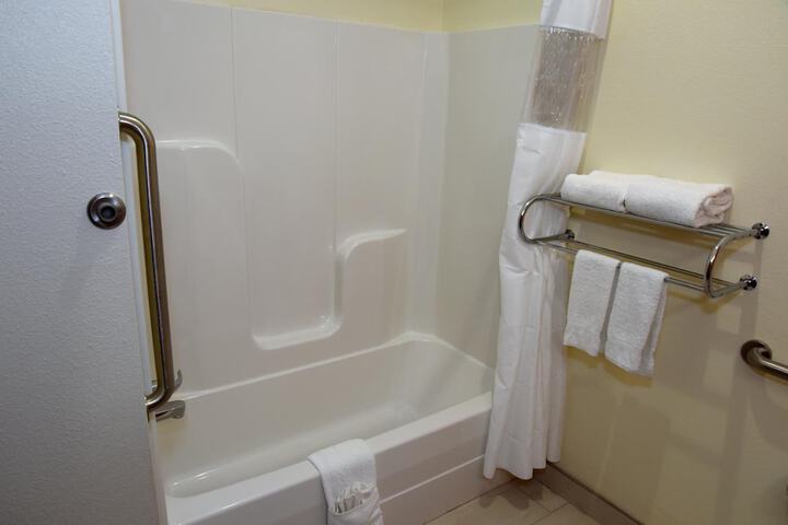 Home Away Suites