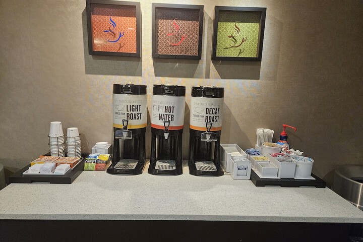 Breakfast/Coffee Service 23 of 31