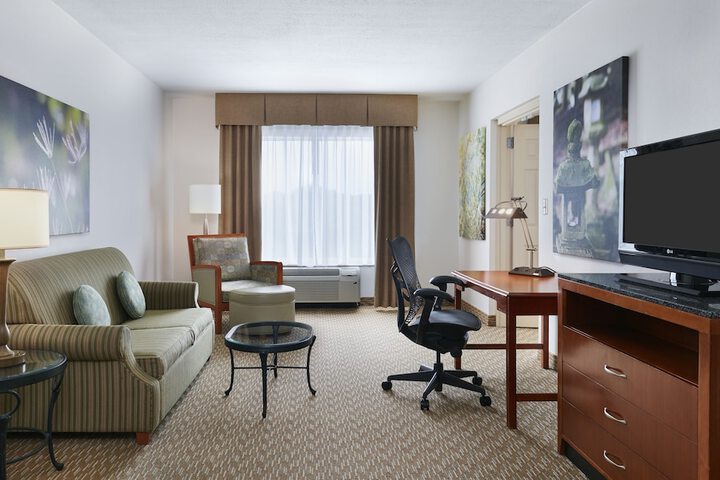 Room 20 of 33