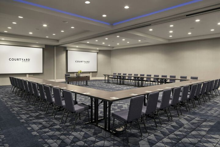 Courtyard by Marriott Long Beach Downtown