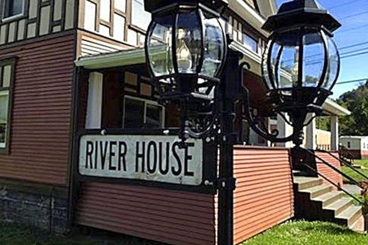 Hotel 3 of 58