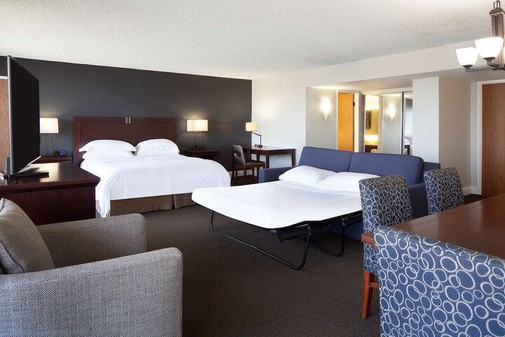 Room 40 of 91