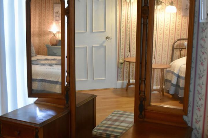 Room 19 of 64
