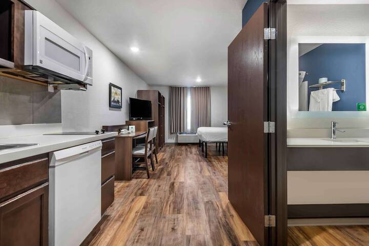 Room 15 of 29