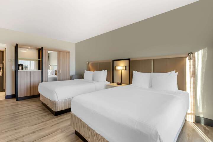 Room 16 of 24