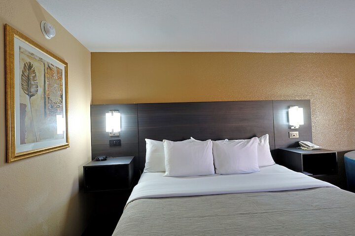 Quality Inn Kennedy Space Center