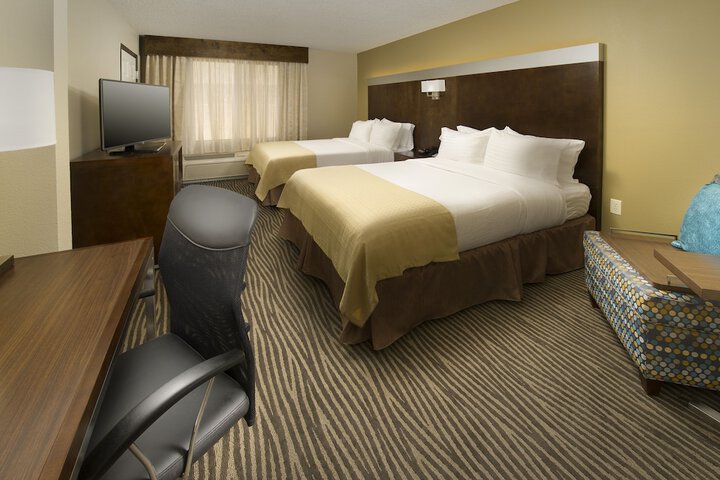 Room 34 of 46