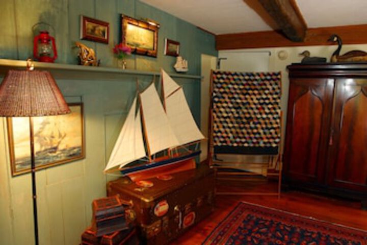 Olde Rhinebeck Inn c. 1745