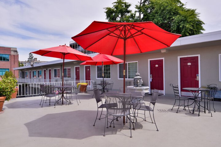 Terrace/Patio 30 of 35