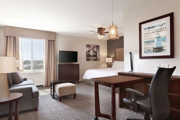 Room 17 of 26