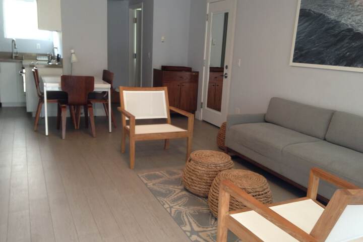 Room 32 of 45