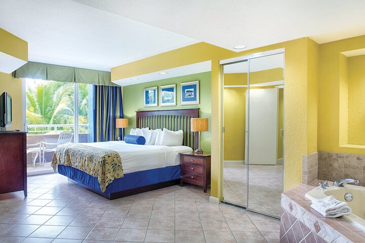 Room 48 of 62