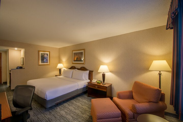 Room 34 of 52