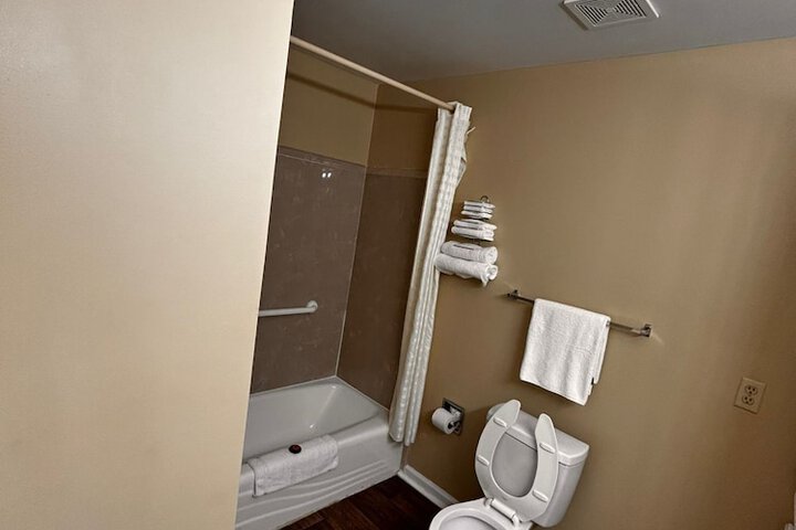 Plantation Oaks Suites & Inn Millington